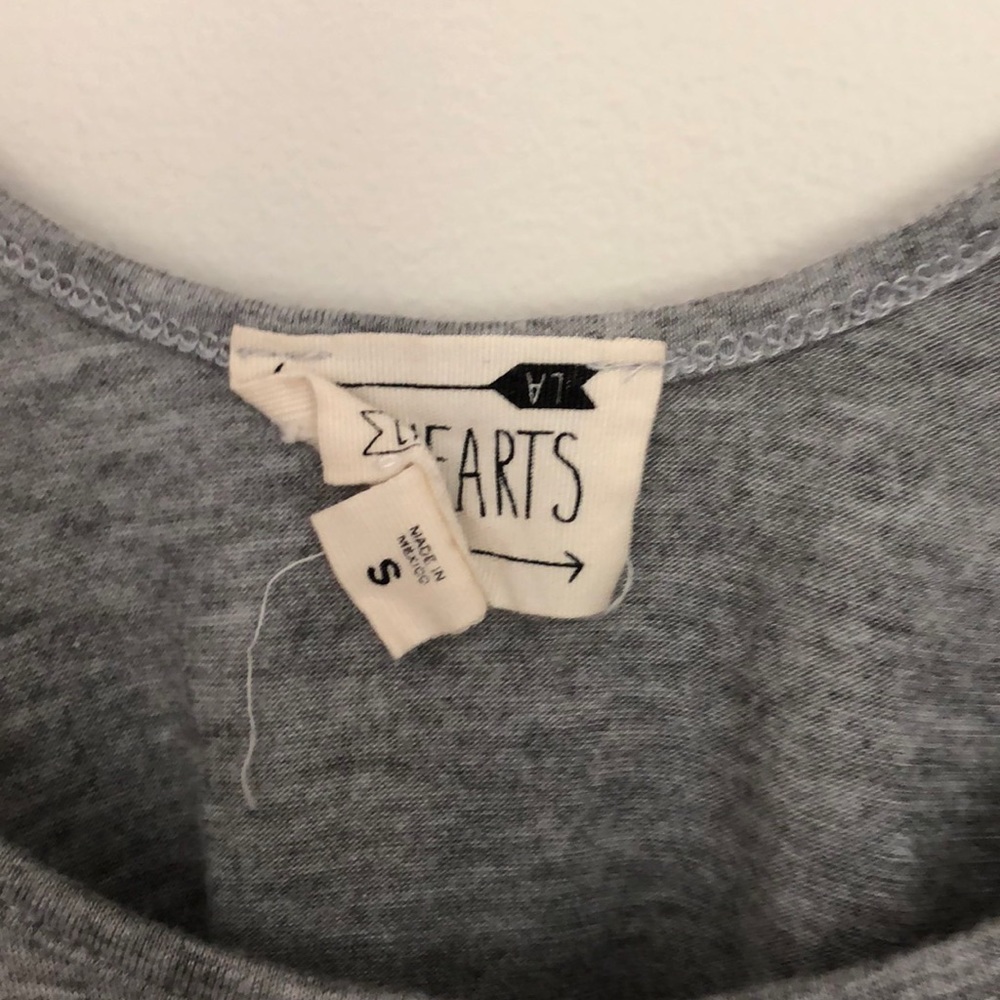 🎀Pacsun Cropped Grey Flowy Flag Top Size Small - Picture 2 of 4